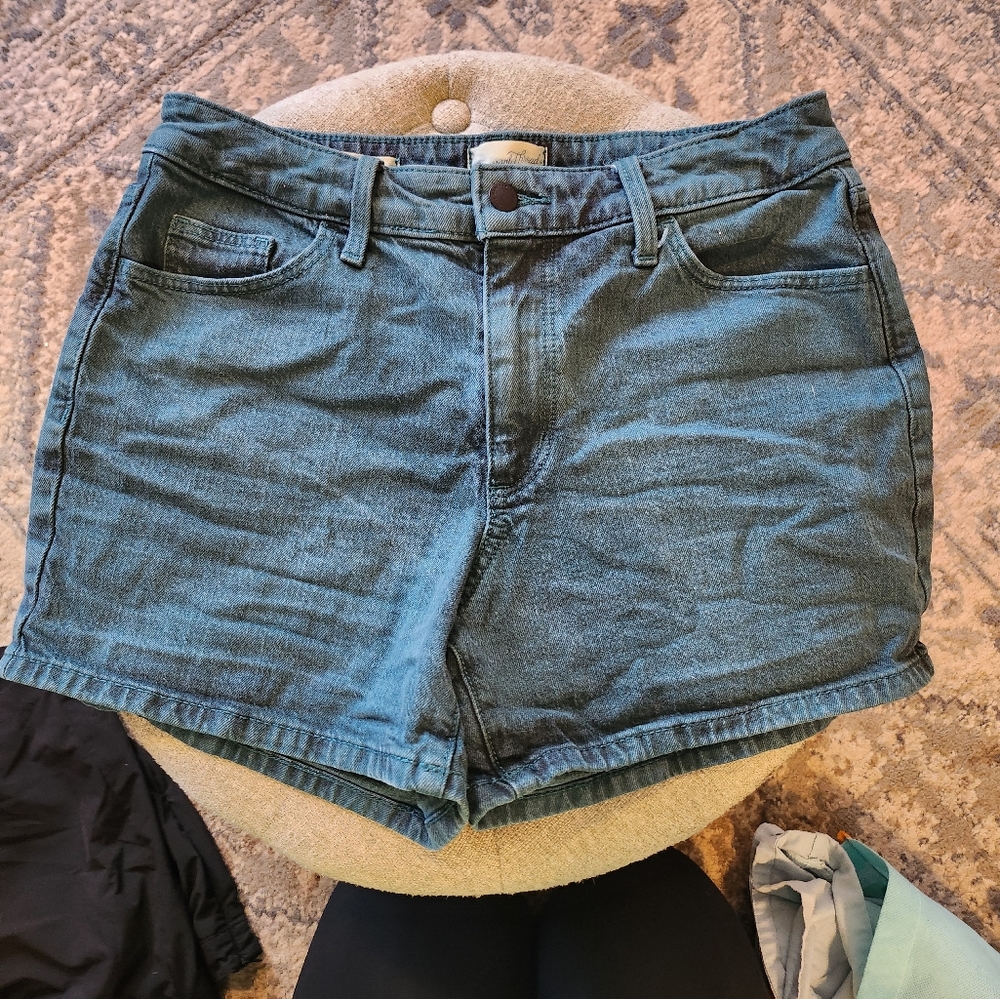 Teal Vintage Fit Midi Jean Shorts